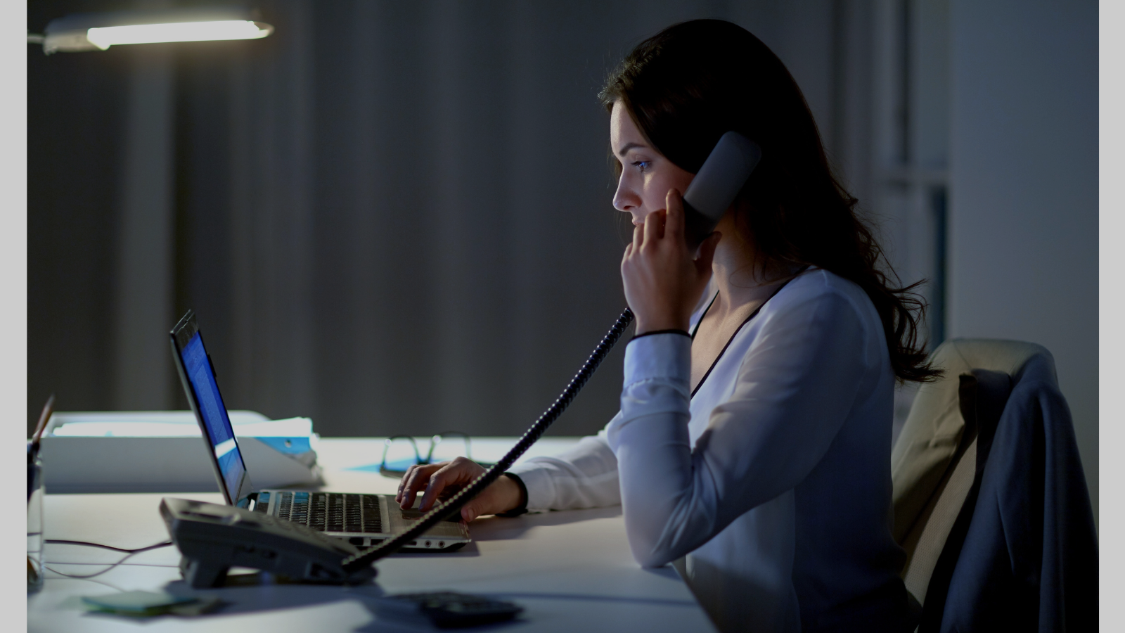 Support counsellor taking a late-night helpline call — responsible gambling help in South Africa